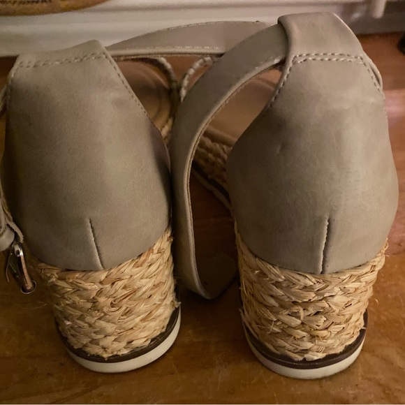 Dolce Vita platform sandals vegan leather size 9 - Picture 10 of 12